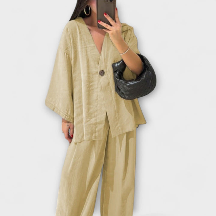 Jacqueline | Ležerna V-Izrez Bluza i Hlače Duo