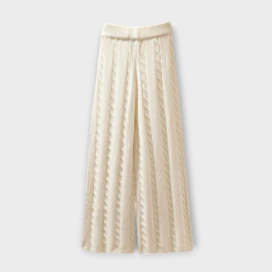 Eline | Udoban i Ležeran Set