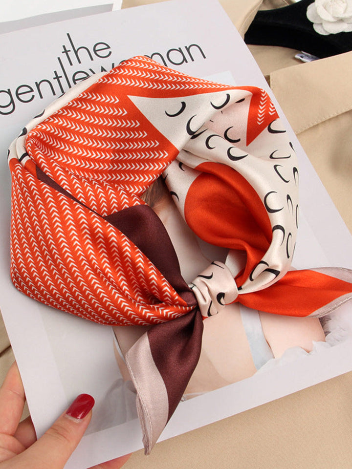 Neva | Čista Svila Tiskani Kvadratni Šal 53x53cm